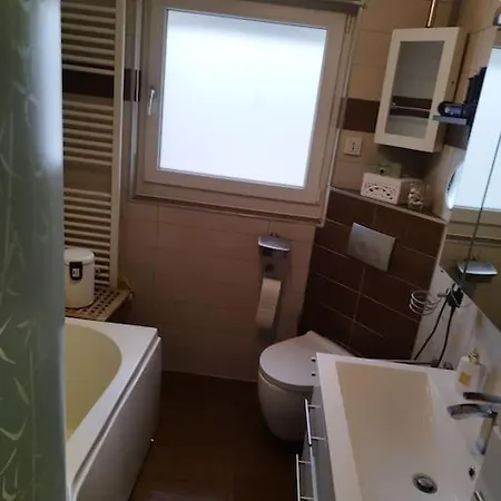 Whirlpool Baden-baden, Schwarzwald Hügelsheim